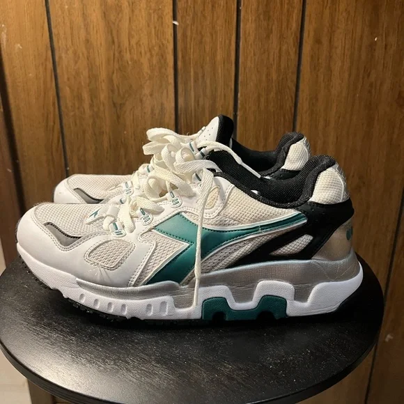 Diadora Black and White Sneakers - Picture 2 of 8